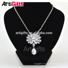 Nouveau modèle blanc plaqué or CZ collier de diamants fleurs belle fille collier